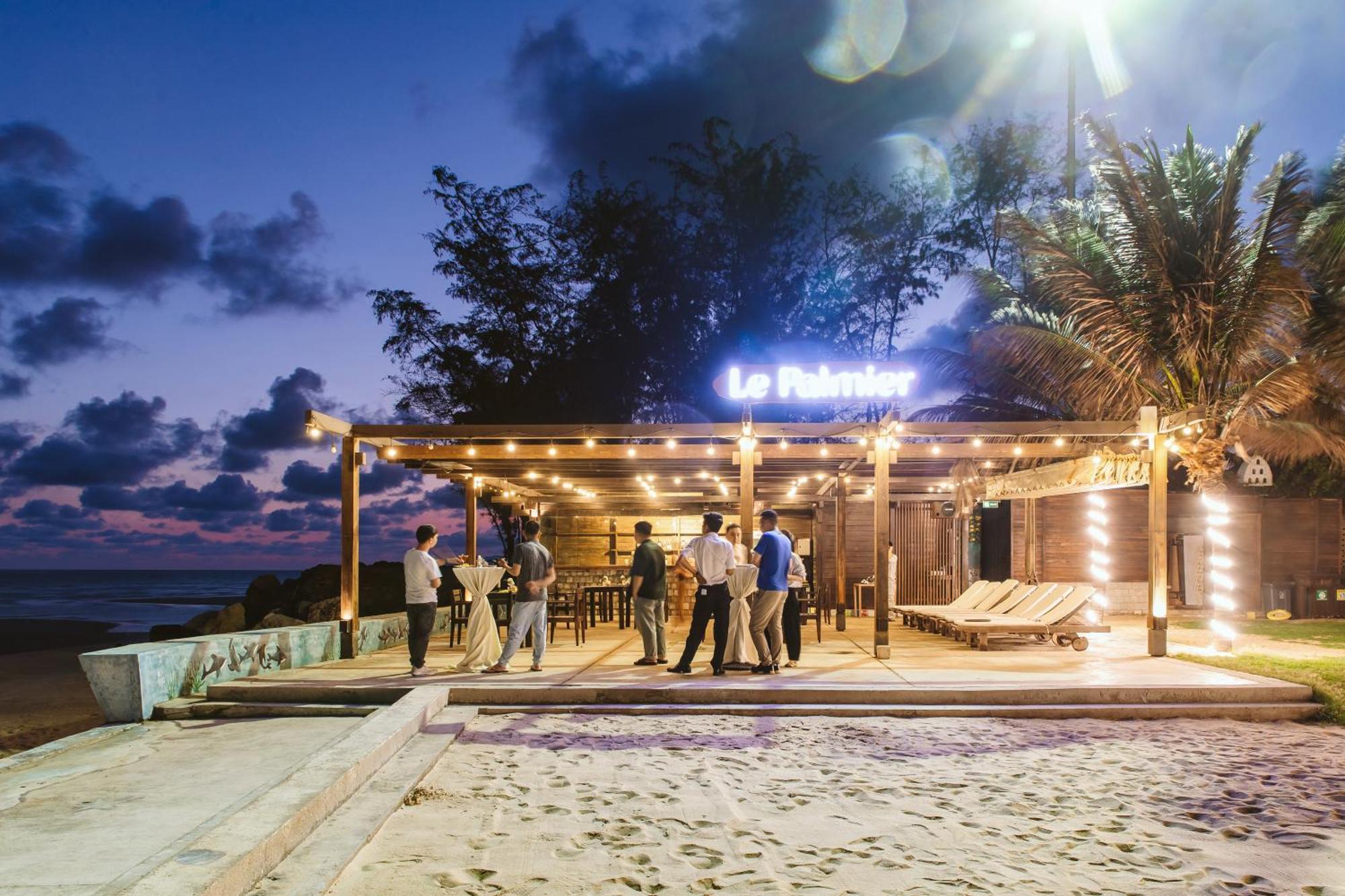 Le Palmier Ho Tram Resort Exterior photo